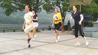 娱乐吃瓜蜀黍大学生